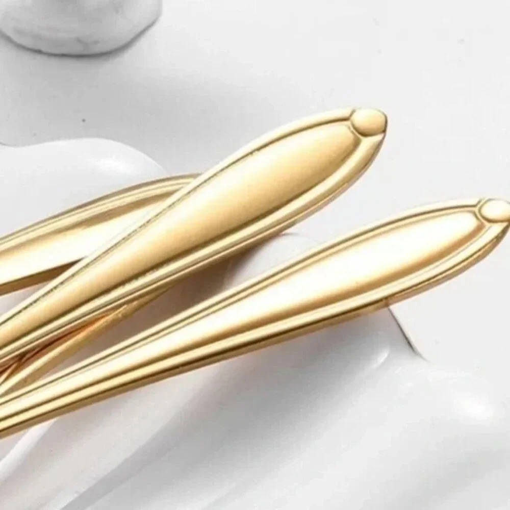 “Tea Time” Gold 8 Spoon Set